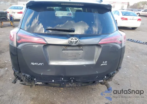 2017 Toyota Rav4 Le z USA, uszkodzony, nr VIN JTMBFREV0HJ122394
